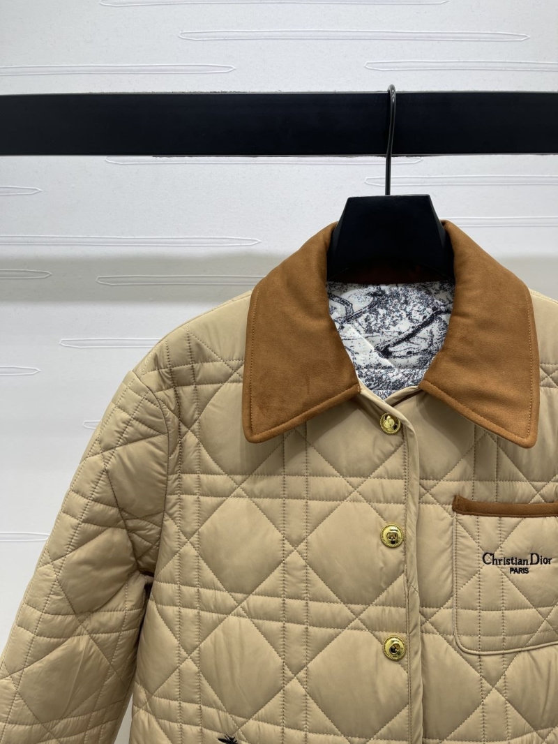 chr1st1an D10r outwear